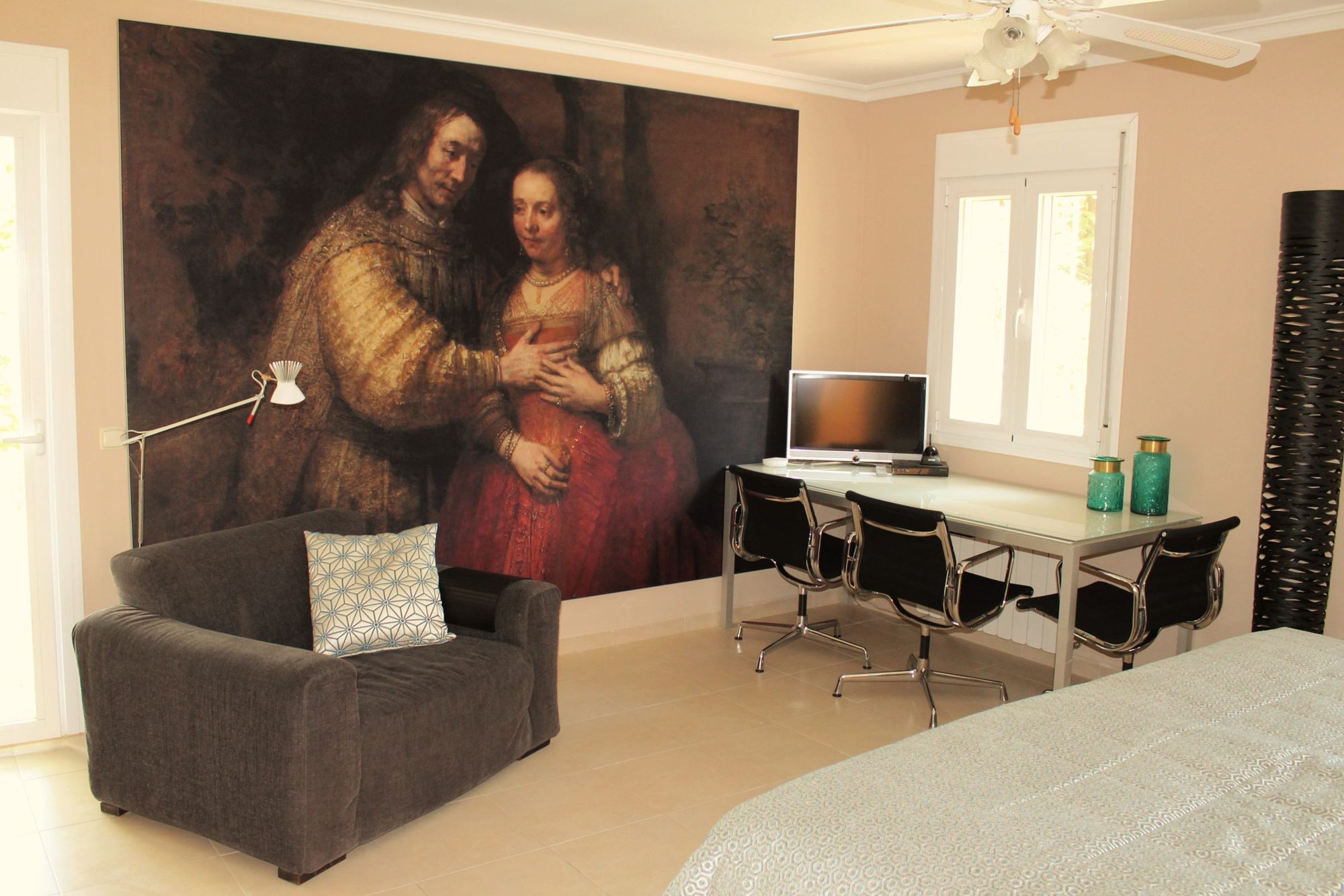 Suite 2
